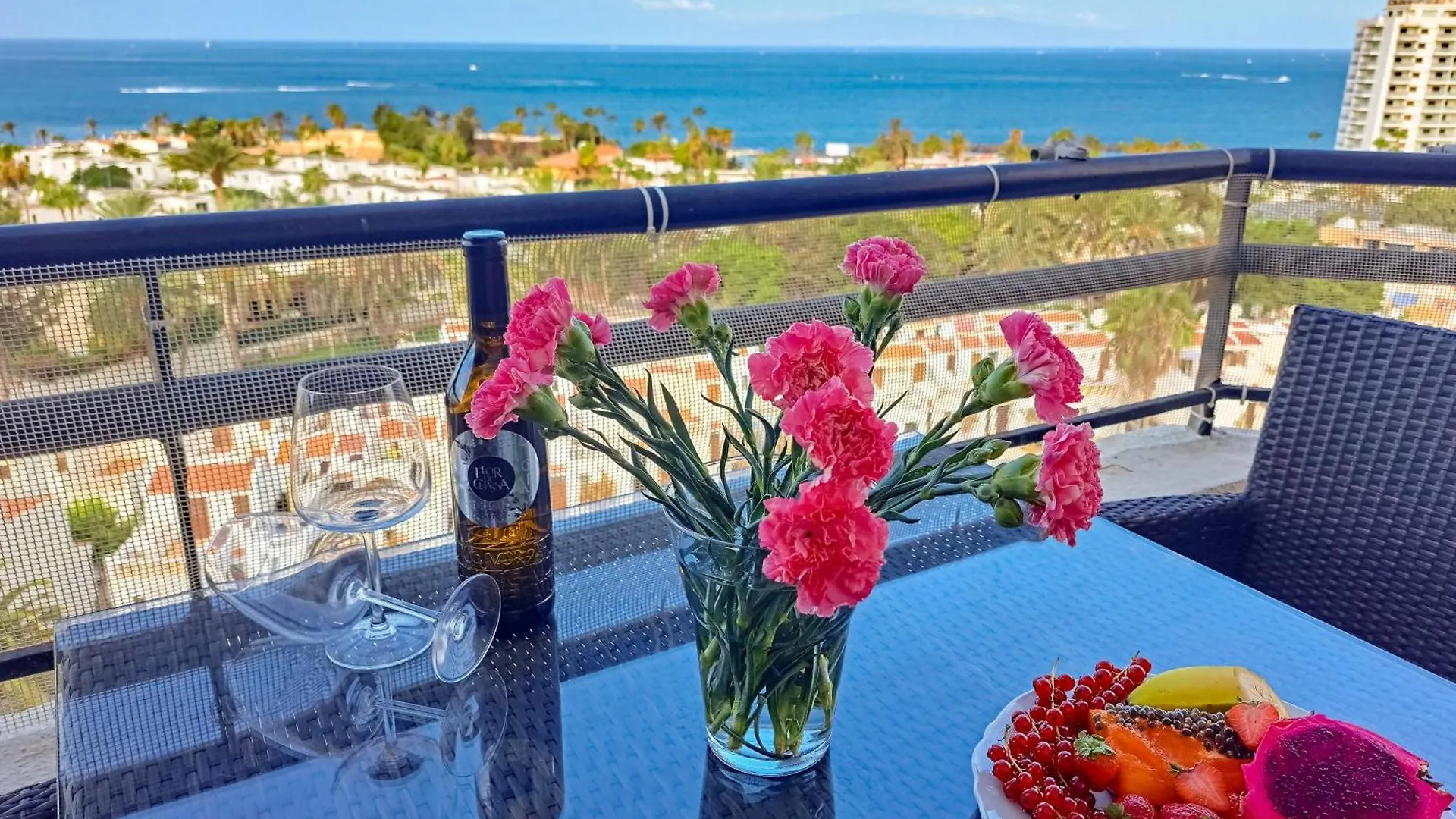 Cozy Ocean And La Gomera View Appartment Playa de las Americas
